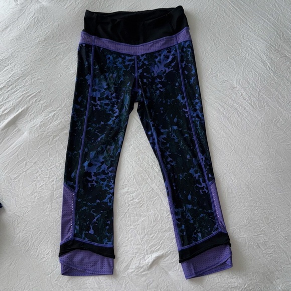 Lululemon Athletica Black and Purple Leggings - Picture 1 of 7